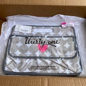 Deluxe Double Duty Caddy (9320) $38 in Deco Dots patternWith Heart embroidery$10